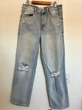 Kensie Light Blue Distressed Straight Leg Jeans